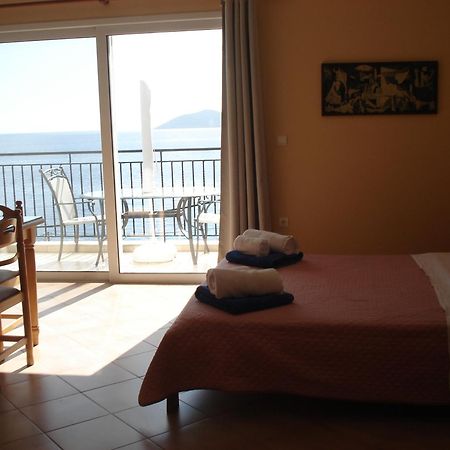 Mema'S Apartment Agia Efimia 외부 사진