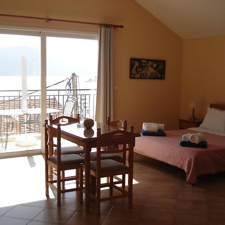 Mema'S Apartment Agia Efimia 외부 사진