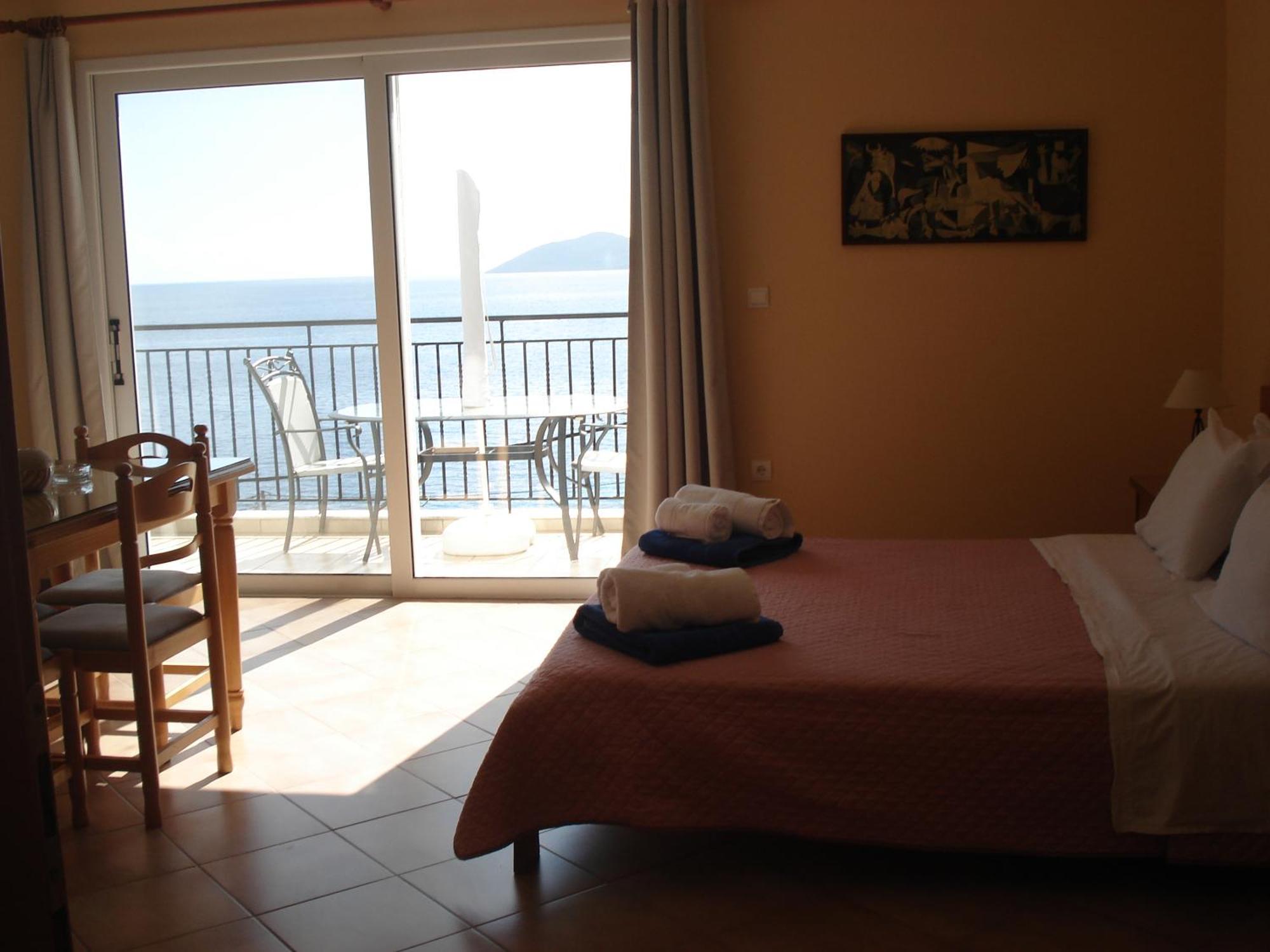 Mema'S Apartment Agia Efimia 외부 사진
