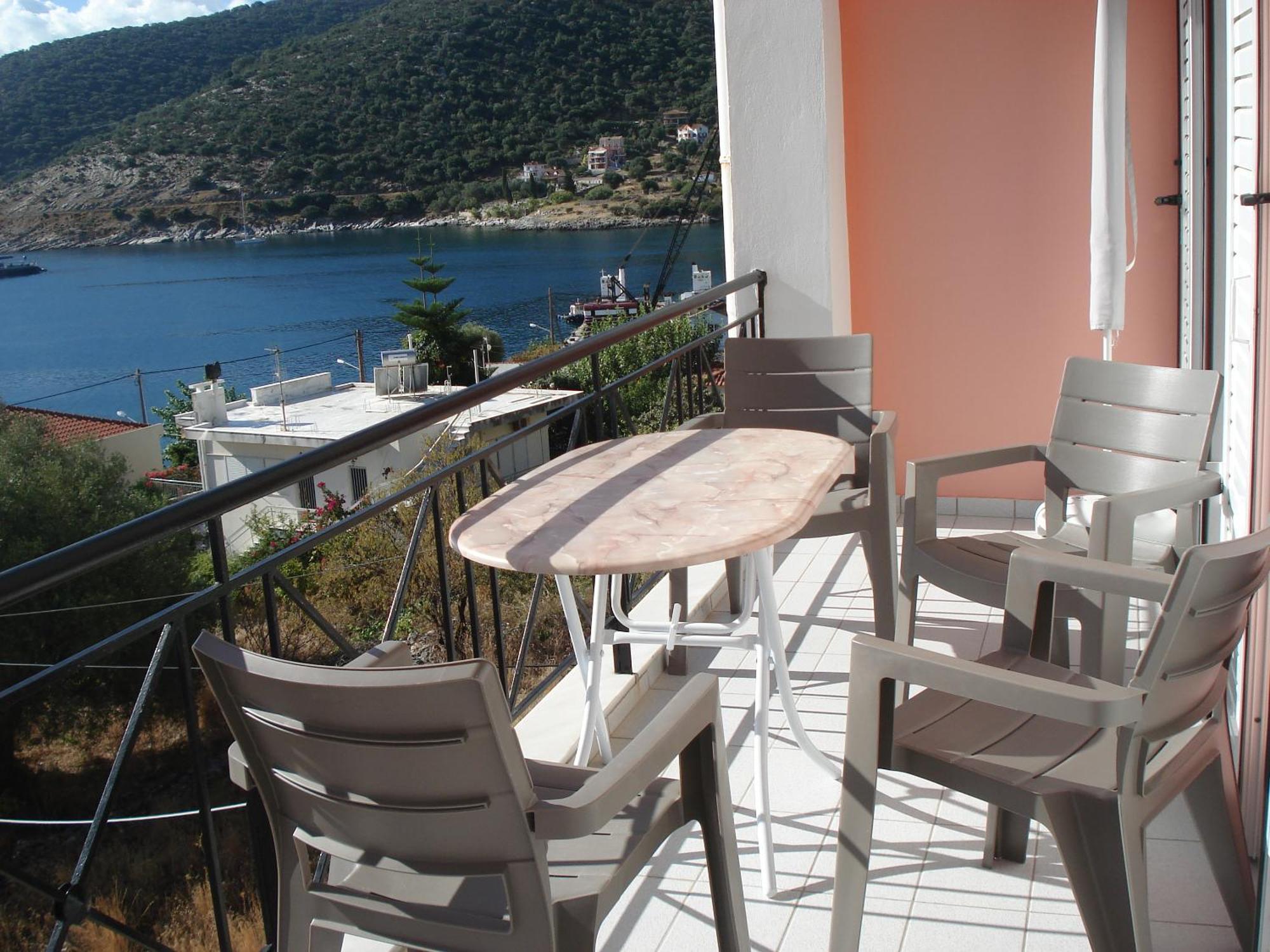 Mema'S Apartment Agia Efimia 객실 사진