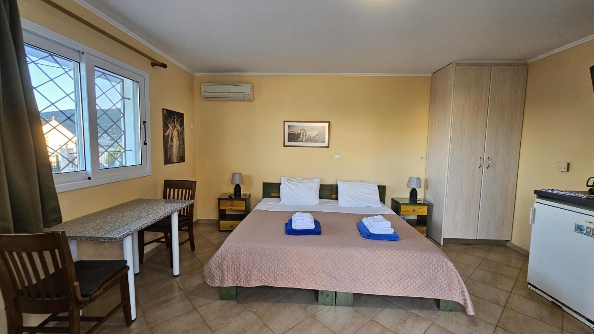 Mema'S Apartment Agia Efimia 객실 사진