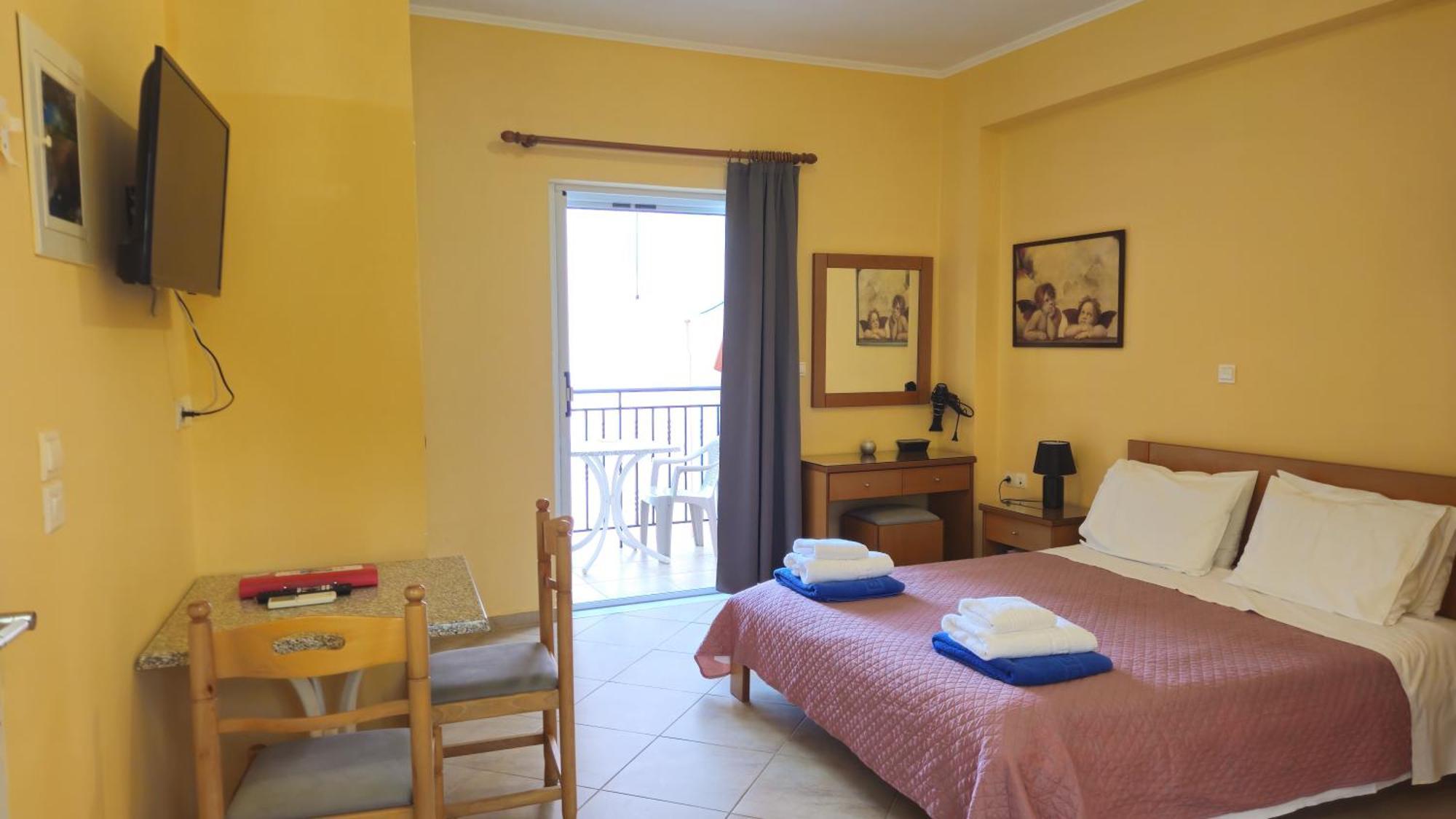 Mema'S Apartment Agia Efimia 객실 사진