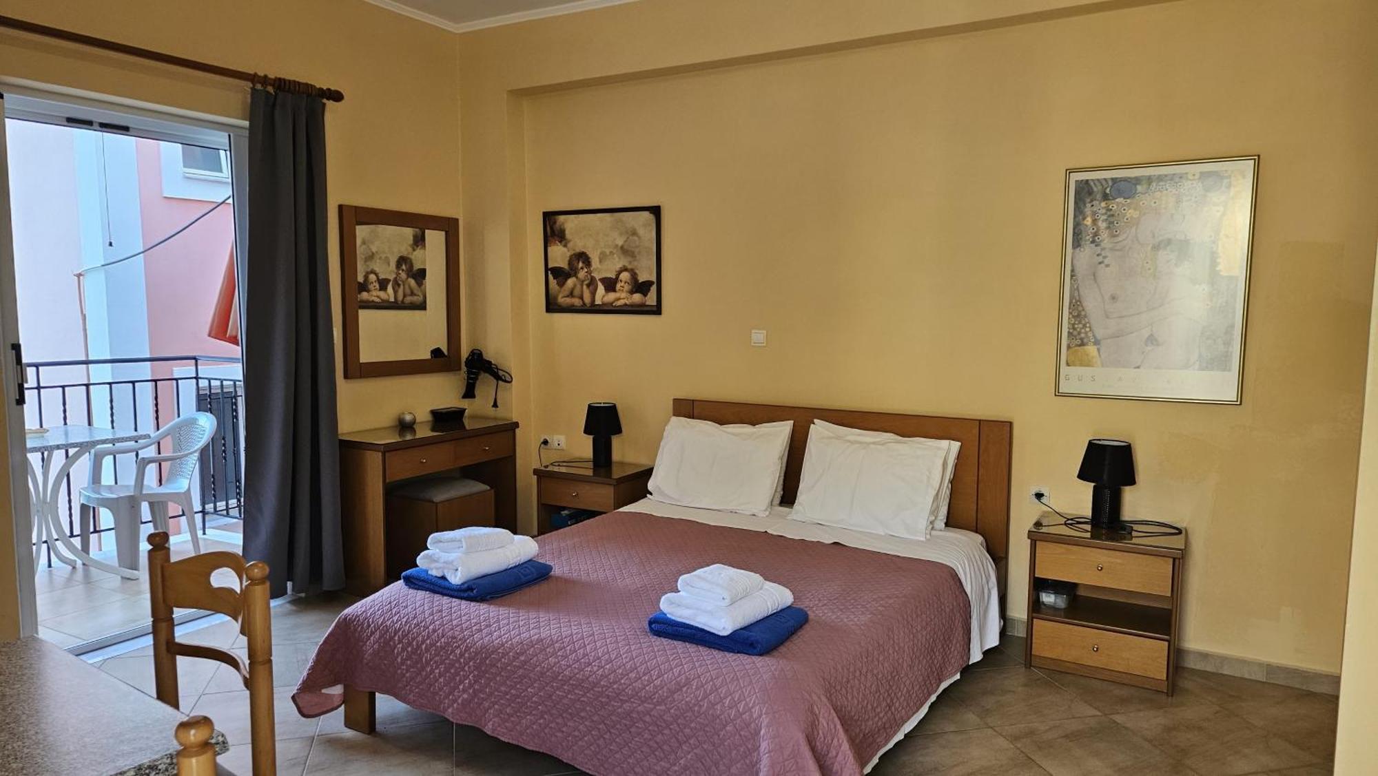 Mema'S Apartment Agia Efimia 객실 사진