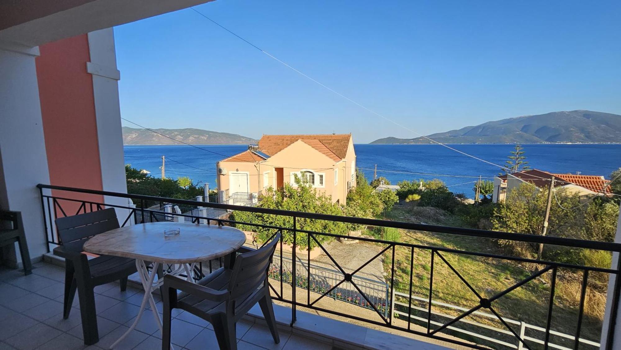 Mema'S Apartment Agia Efimia 객실 사진